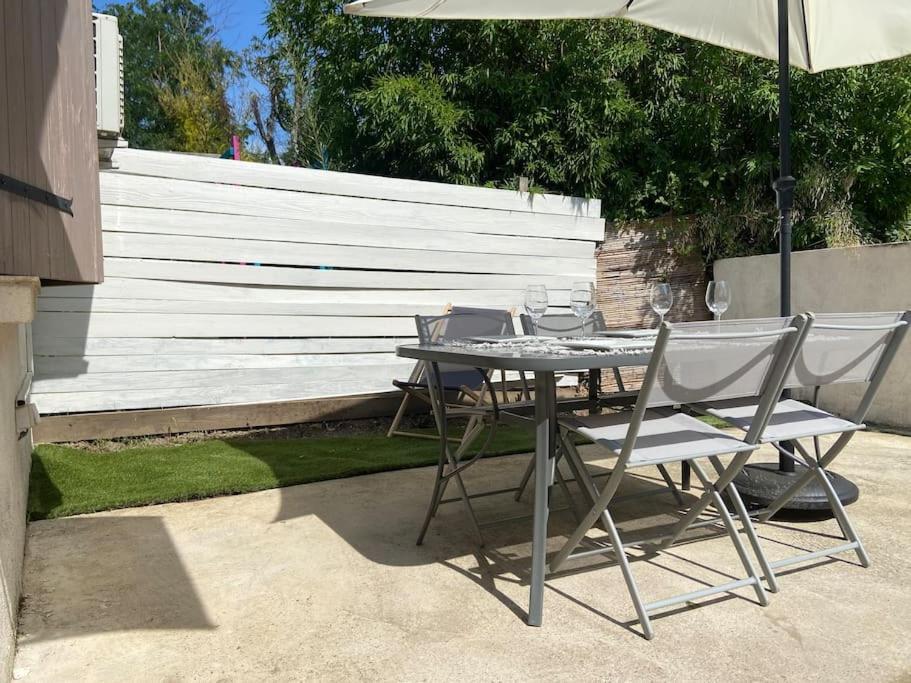 Petit Mas En Provence Tarascon Exterior foto