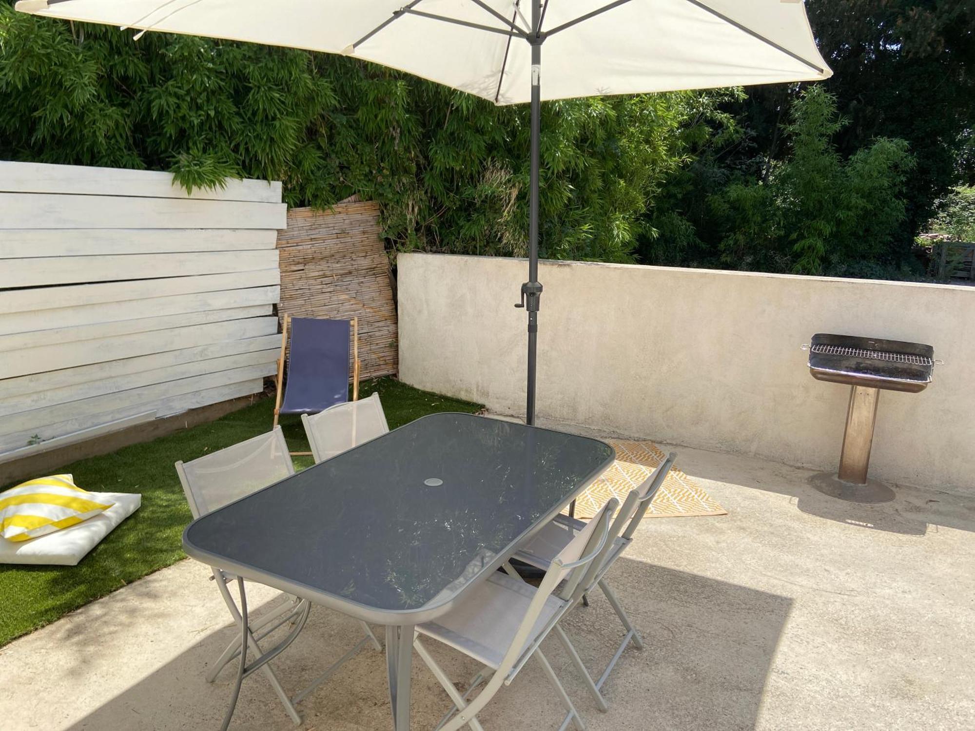 Petit Mas En Provence Tarascon Exterior foto
